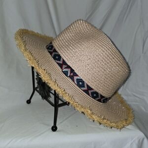 Source Unknown Beige Straw Hat with Geometric Band